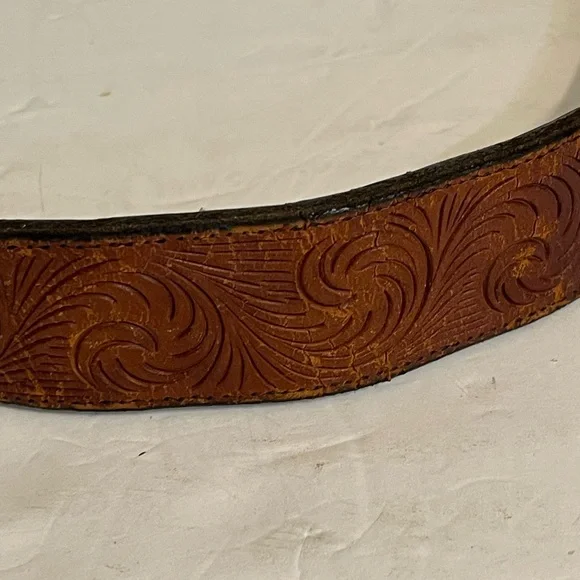 Vintage Women’s Belt Leather, 13- 1”Sq Sterling SilverConchos 1.25”w Size L